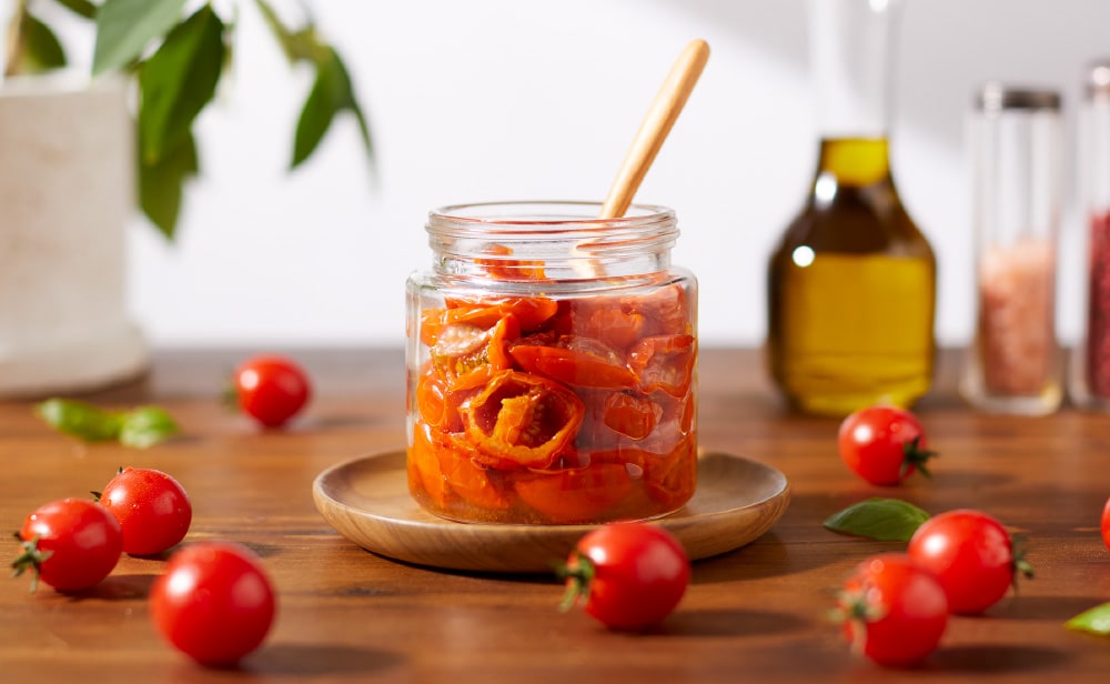 プレストビスタ IQF セミドライチェリートマト（ハーフカット）